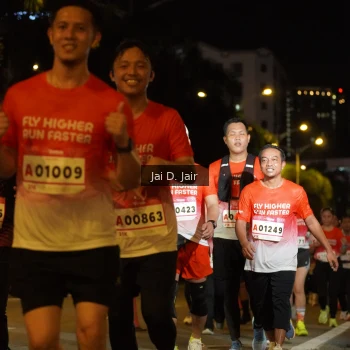 Runner Photo 1777228