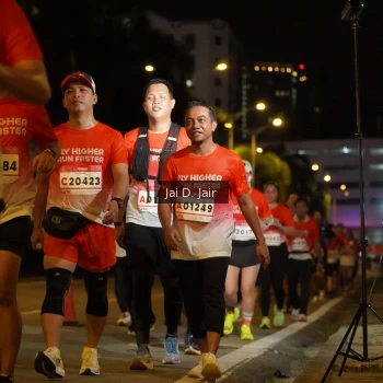Runner Photo 1777253