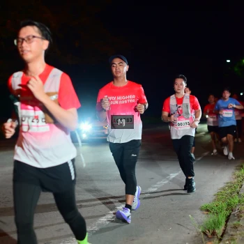 Runner Photo 1777314
