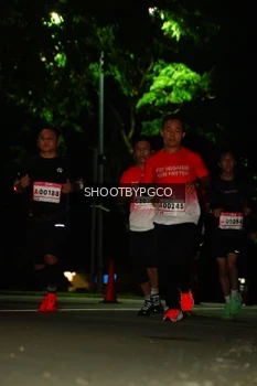 Runner Photo 1777482