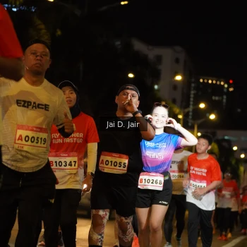 Runner Photo 1778406