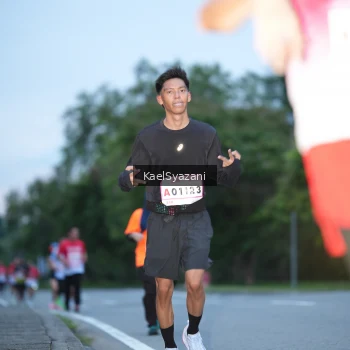 Runner Photo 1778448