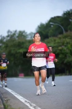 Runner Photo 1778863