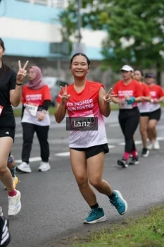 Runner Photo 1779394