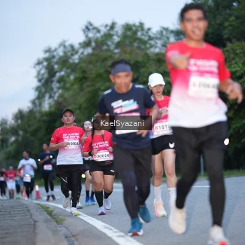 Runner Photo 1779529