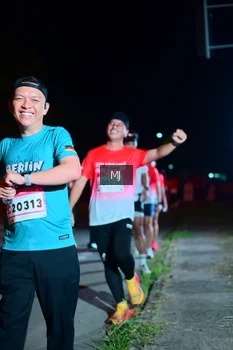 Runner Photo 1779663