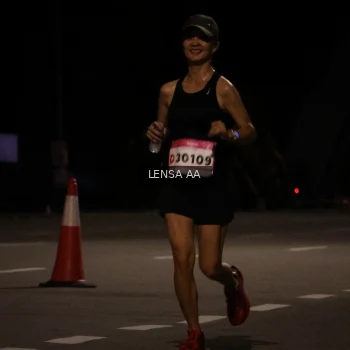 Runner Photo 1779683