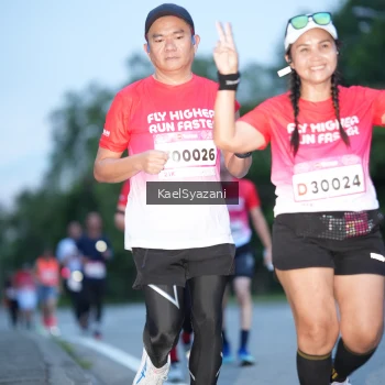 Runner Photo 1779685