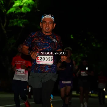 Runner Photo 1779689