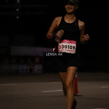 Runner Photo 1779747
