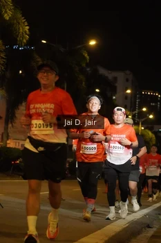 Runner Photo 1779857