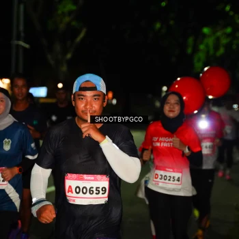 Runner Photo 1780178