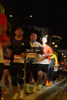 Runner Photo 1780180
