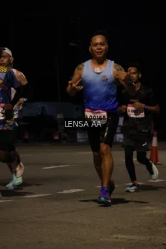 Runner Photo 1780236