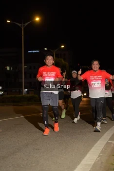 Runner Photo 1780352