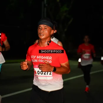 Runner Photo 1780376