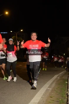 Runner Photo 1780416