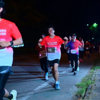 Runner Photo 1780596
