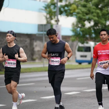 Runner Photo 1781266