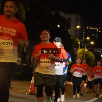 Runner Photo 1781606