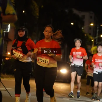 Runner Photo 1781645