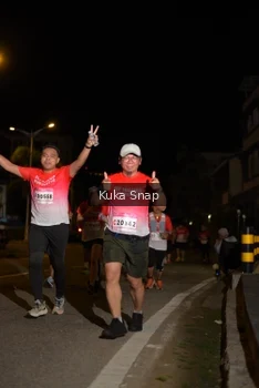 Runner Photo 1781800