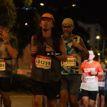 Runner Photo 1782046
