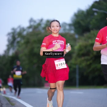 Runner Photo 1782171