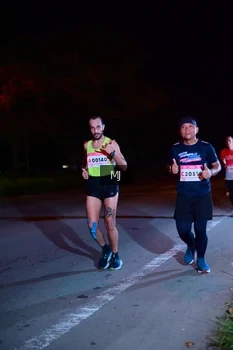 Runner Photo 1782293