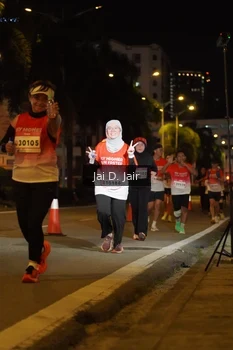 Runner Photo 1782772