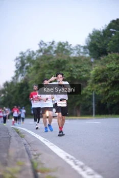 Runner Photo 1782809