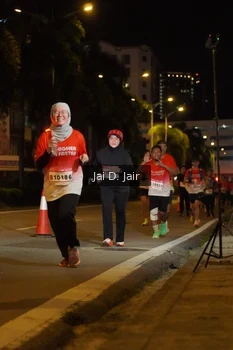Runner Photo 1782812