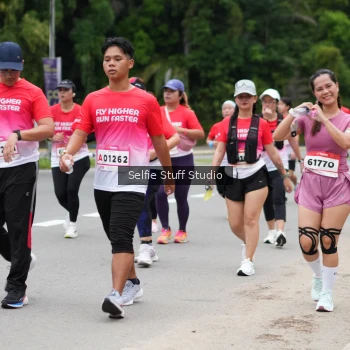 Runner Photo 1782844