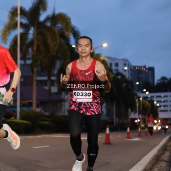 Runner Photo 1783377
