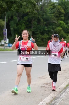 Runner Photo 1783448