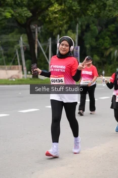 Runner Photo 1783777