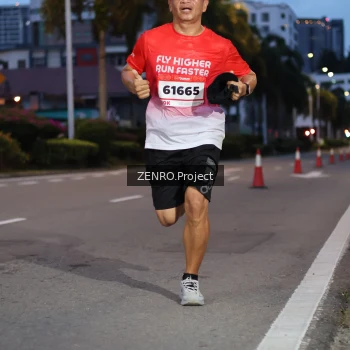Runner Photo 1783821