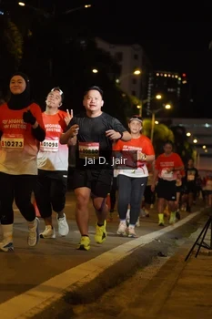 Runner Photo 1783950