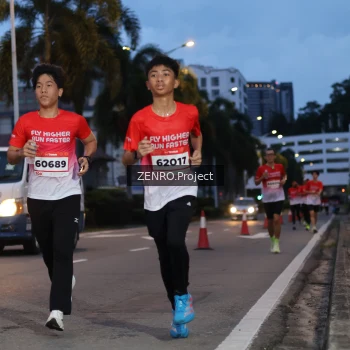 Runner Photo 1784078