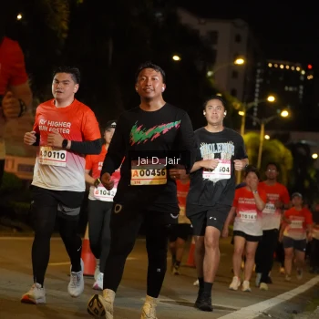 Runner Photo 1784201