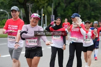 Runner Photo 1784264
