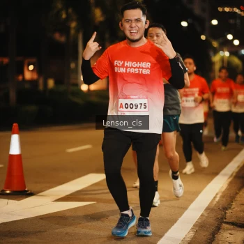 Runner Photo 1784297