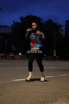 Runner Photo 1784374