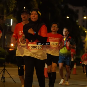 Runner Photo 1784478