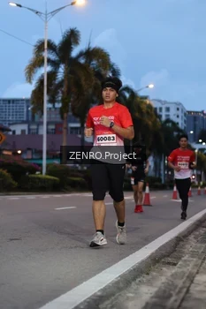 Runner Photo 1784489