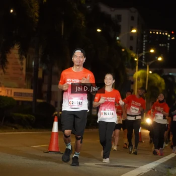 Runner Photo 1784546
