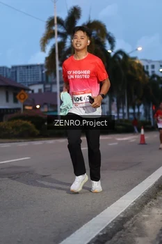 Runner Photo 1784586