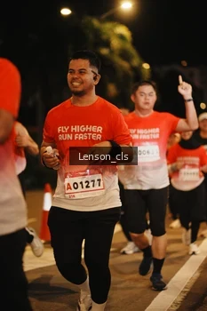 Runner Photo 1784601
