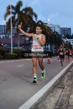 Runner Photo 1784644