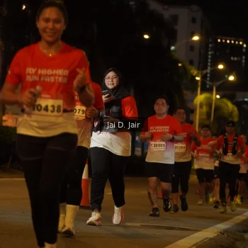 Runner Photo 1785012